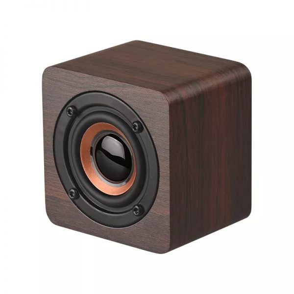 Eco-friendly-Wooden-Bluetooth-Speaker-5